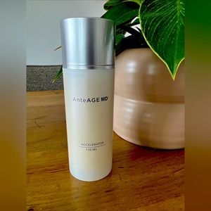 AnteAGE M.D. Accelerator, Professional Size 130mL
